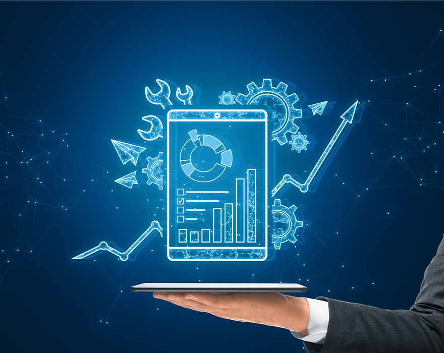 كيف تساهم البرمجيات المخصصة في تطوير أداء شركتك وزيادة إنتاجيتها؟